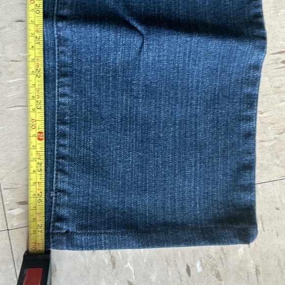 Not Your Daughter Jeans - Picture 8 of 9